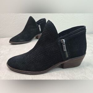 Lucky Brand Black Textured Ankle Booties